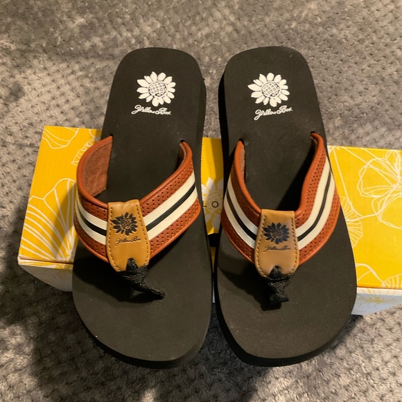 Yellow Box Shoes Furnie Sandle By Yellow Box Nib Color Tan Multi